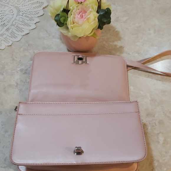 Badgley Mischka Crossbody Bag - Picture 12 of 12